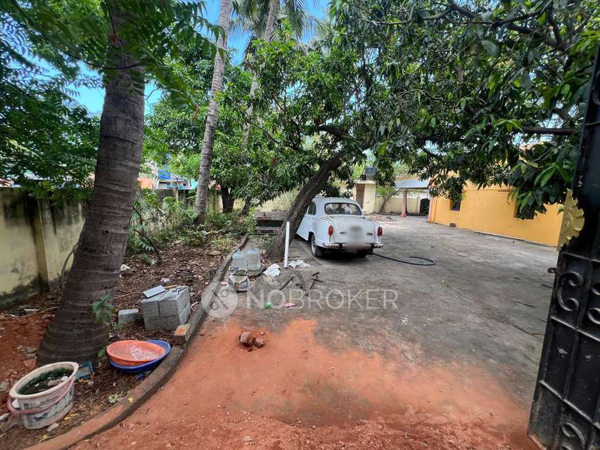 Godown/Warehouse in Perumbakkam, Chennai for Rent 