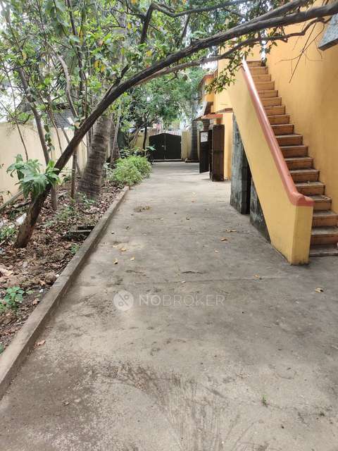 Godown/Warehouse in Perumbakkam, Chennai for Rent 