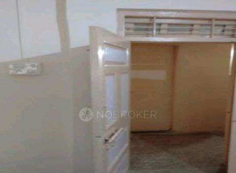 Commercial Property in Model Colony, Shivaji Nagar, Pune for Rent 