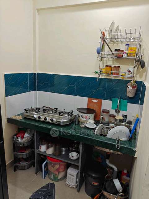 1 BHK Flat For Sale  In Kurla West