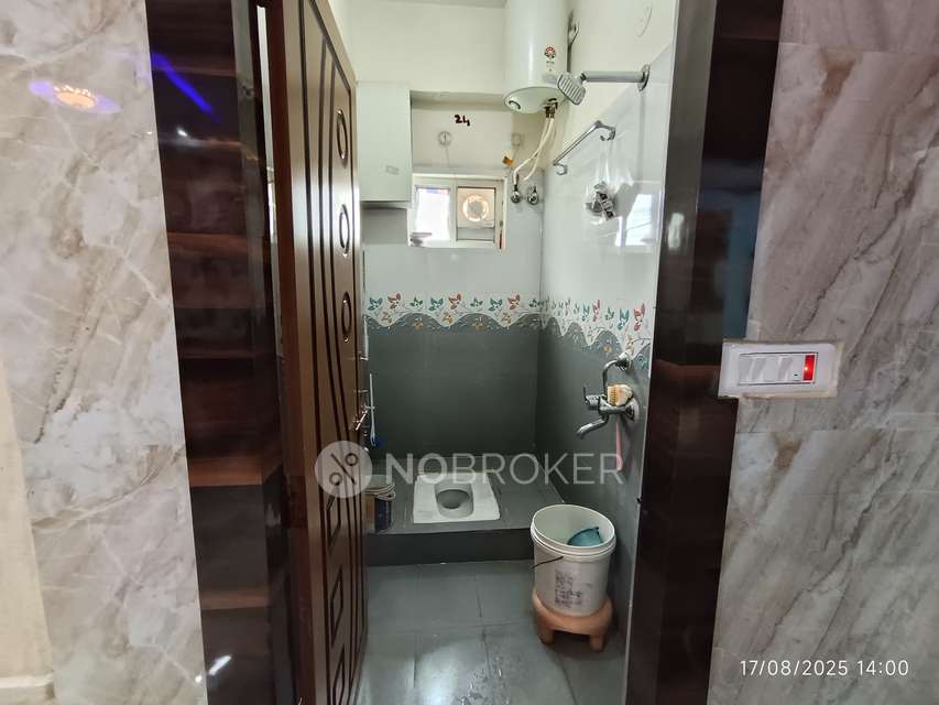 2 BHK Flat In Brundhavan Apartment  For Sale  In  Bandlaguda Jagir