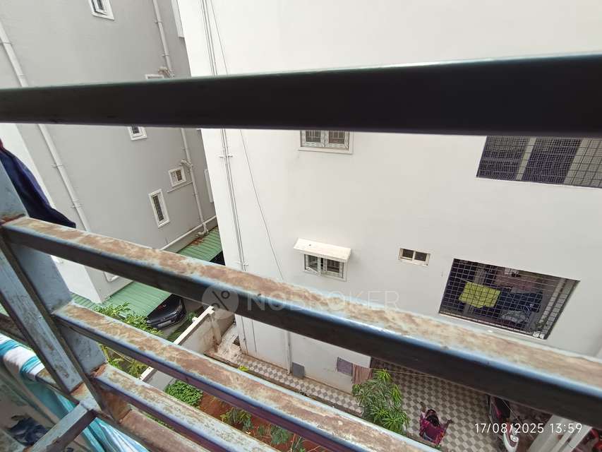 2 BHK Flat In Brundhavan Apartment  For Sale  In  Bandlaguda Jagir