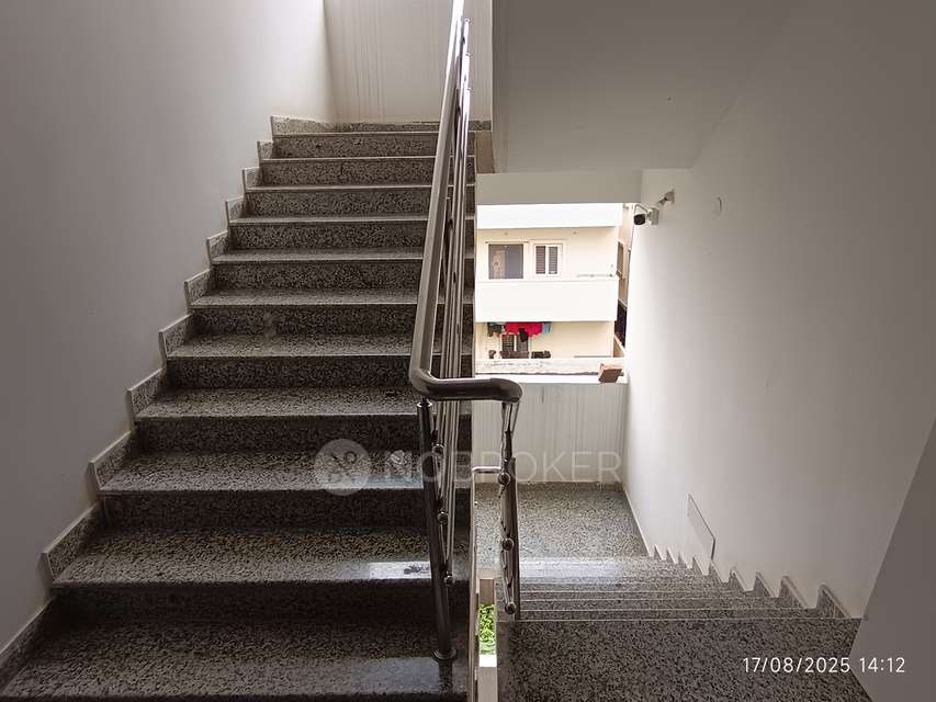 2 BHK Flat In Brundhavan Apartment  For Sale  In  Bandlaguda Jagir