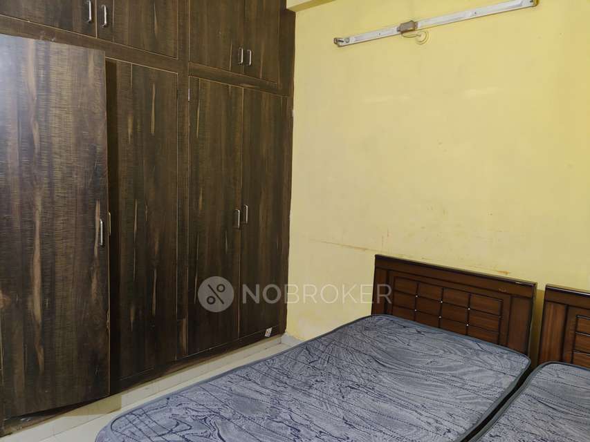 2 BHK Flat In Kukatpally Housing Board for Rent  In Forum Sujana Mall