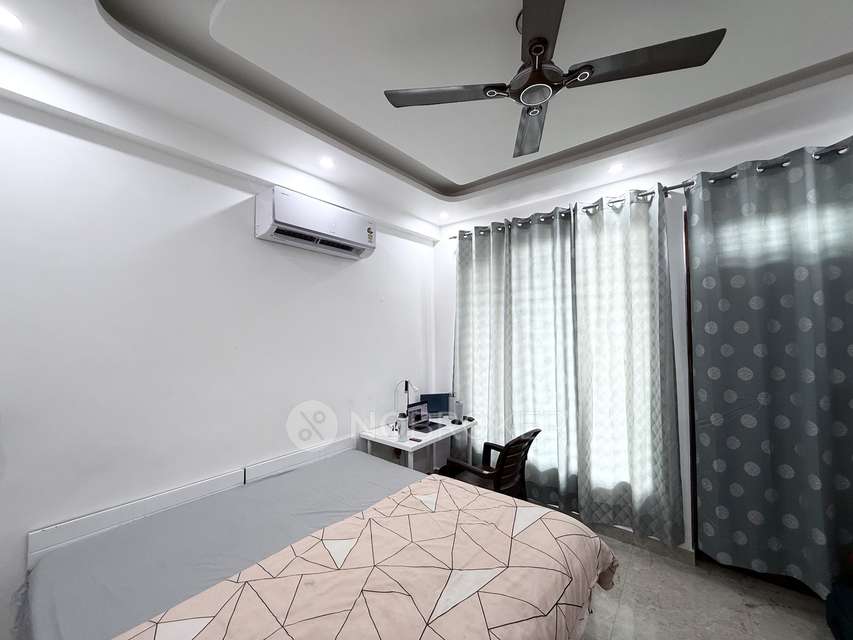 Shared Room for Male In 2 BHK  In Xu Iii In Raipur Village