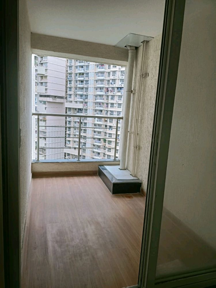 Mhada Building Vikhroli East