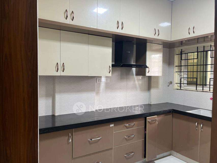 2 BHK Flat In  Mahaveer Lotus Pond for Rent  In Shanti Nagar