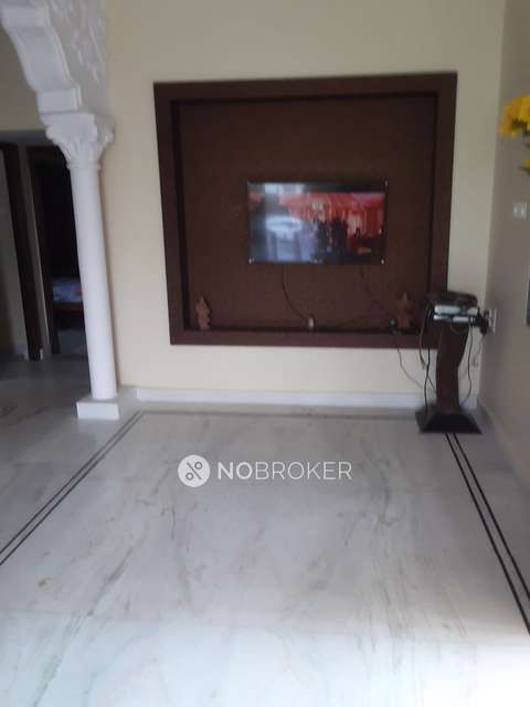 2 BHK Flat In Standalone Building  for Rent  In Meerpet