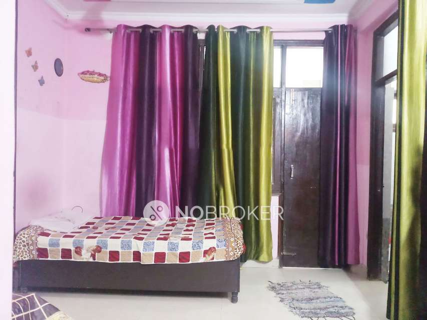 2 BHK Flat For Sale  In Okhla