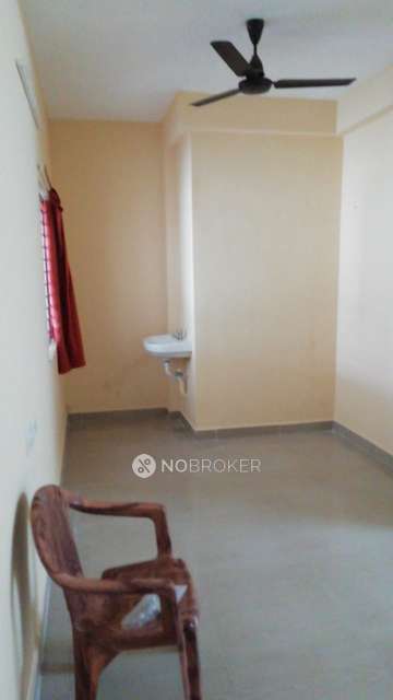 2 BHK Flat In Leroyal Levesque For Sale  In Sholinganallur