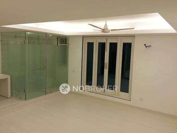 4 BHK Flat In Standalone Building  For Sale  In Vasant Kunj