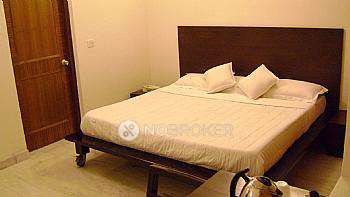 4 BHK Flat In Standalone Building  For Sale  In Vasant Kunj