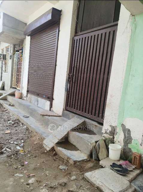 1 RK House for Rent  In  Roshan Pura