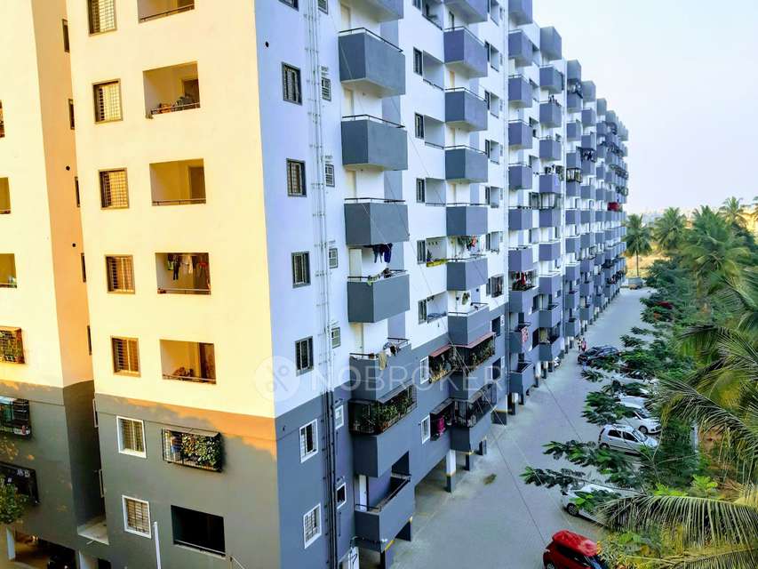 2 BHK Flat In Palm Groves, Aryan Karsten Palm Groves Apartments For Sale  In Chandapura