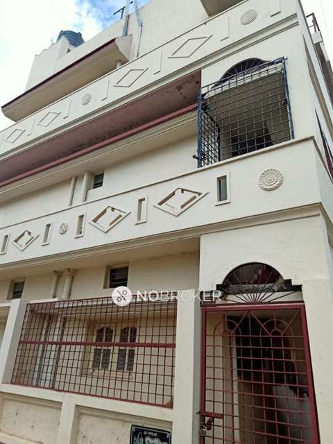 2 BHK Flat In Standalone Building  for Rent  In Thathaguni