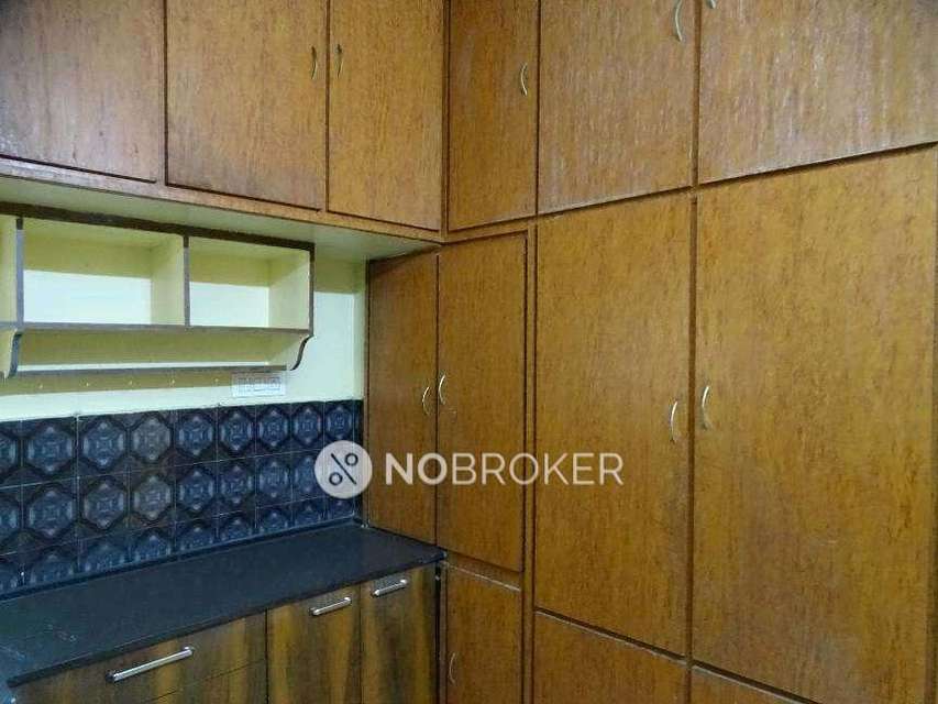 2 BHK Flat In Vasudha Apartment For Sale  In Suchitra X Roads