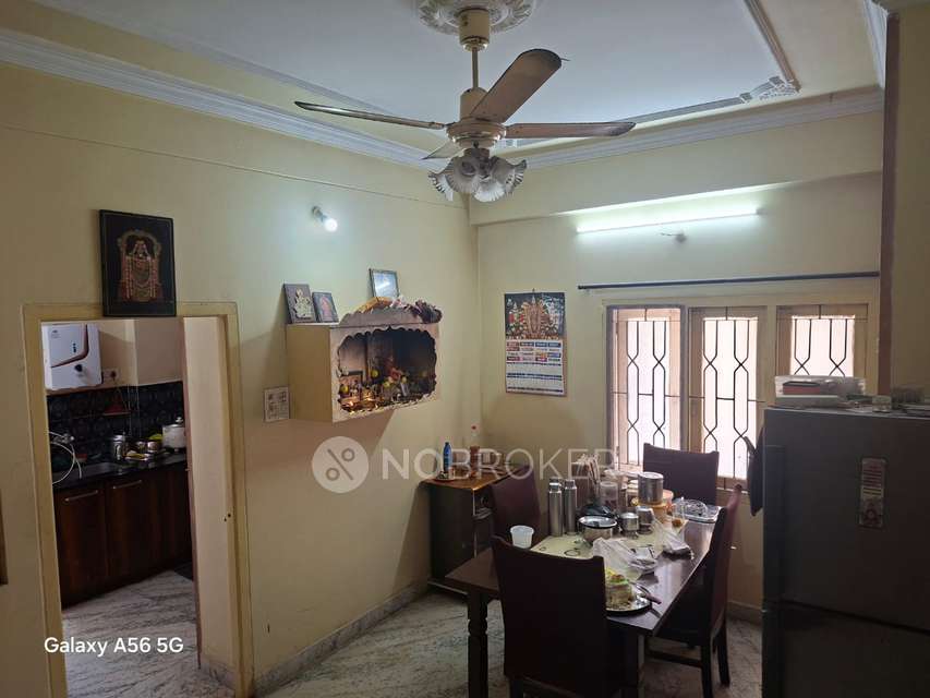2 BHK Flat In Vasudha Apartment For Sale  In Suchitra X Roads