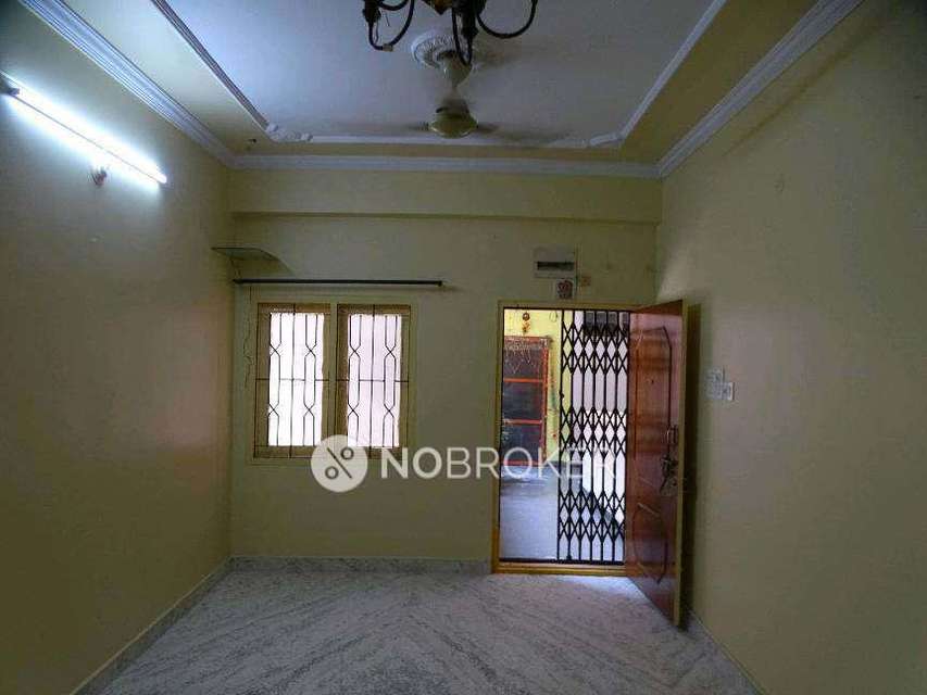 2 BHK Flat In Vasudha Apartment For Sale  In Suchitra X Roads