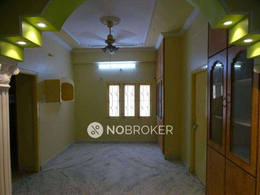 2 BHK Flat In Vasudha Apartment For Sale  In Suchitra X Roads