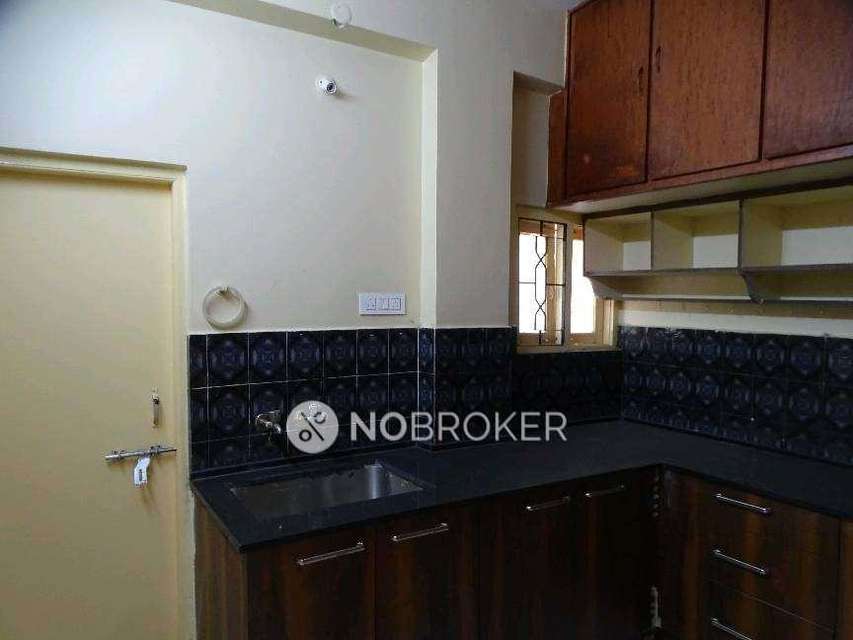 2 BHK Flat In Vasudha Apartment For Sale  In Suchitra X Roads