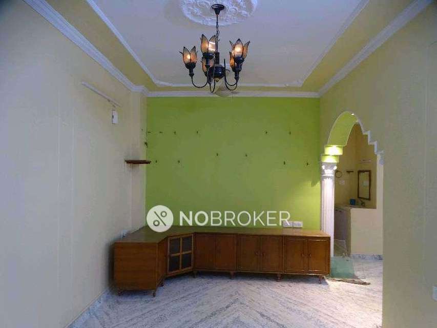 2 BHK Flat In Vasudha Apartment For Sale  In Suchitra X Roads