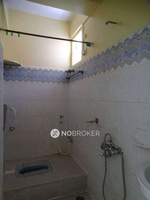 2 BHK Flat In Vasudha Apartment For Sale  In Suchitra X Roads