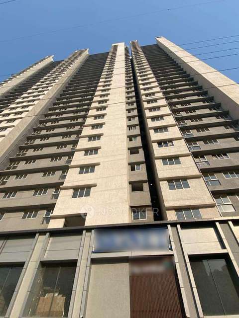 3 BHK Flat In Omkar Signet For Sale  In Malad East, Mumbai