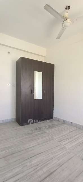 2 BHK Flat In Royal House for Rent  In Kaikondrahalli