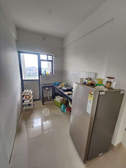 2 BHK Flat In Peninsula Address One Phase 2 For Sale  In Mamurdi