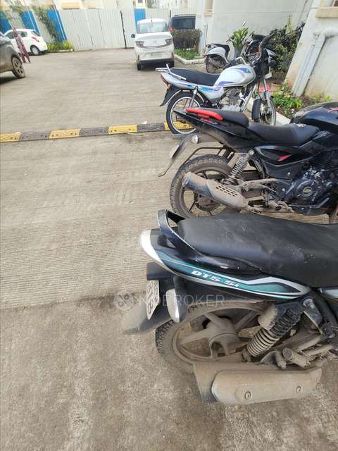 2 BHK Flat In Peninsula Address One Phase 2 For Sale  In Mamurdi