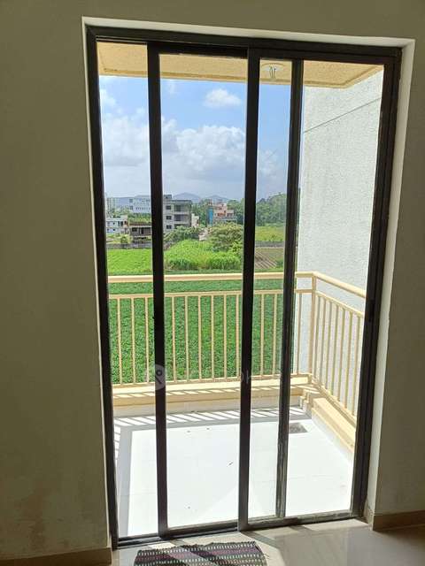 2 BHK Flat In Peninsula Address One Phase 2 For Sale  In Mamurdi