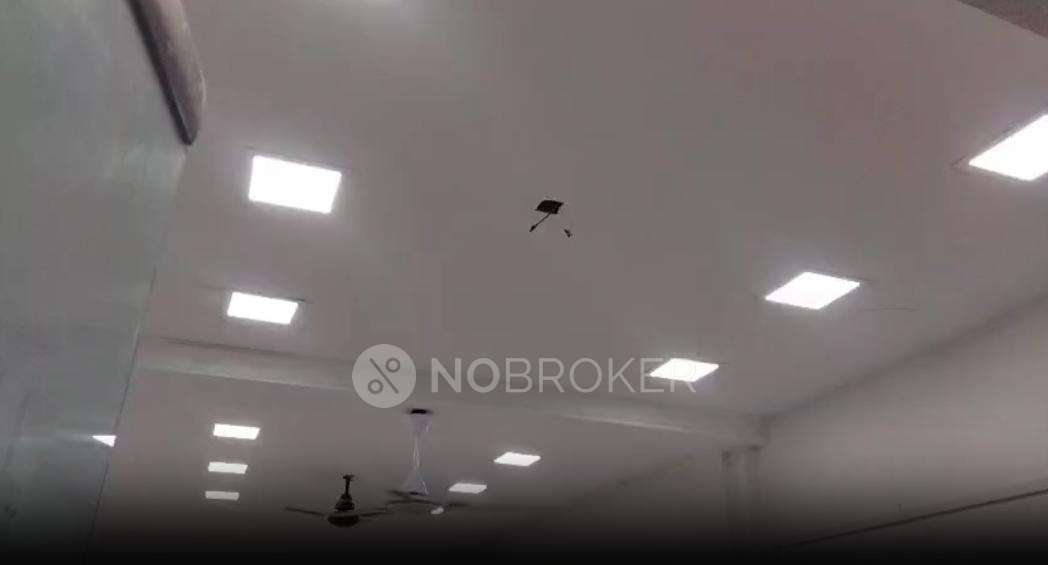 Retail in Santacruz West, Mumbai for sale 