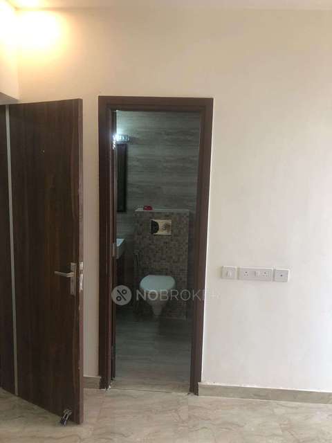 3 BHK Flat In The Vasundhara Grand For Sale  In Vasundhara