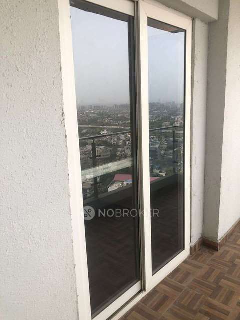 3 BHK Flat In The Vasundhara Grand For Sale  In Vasundhara