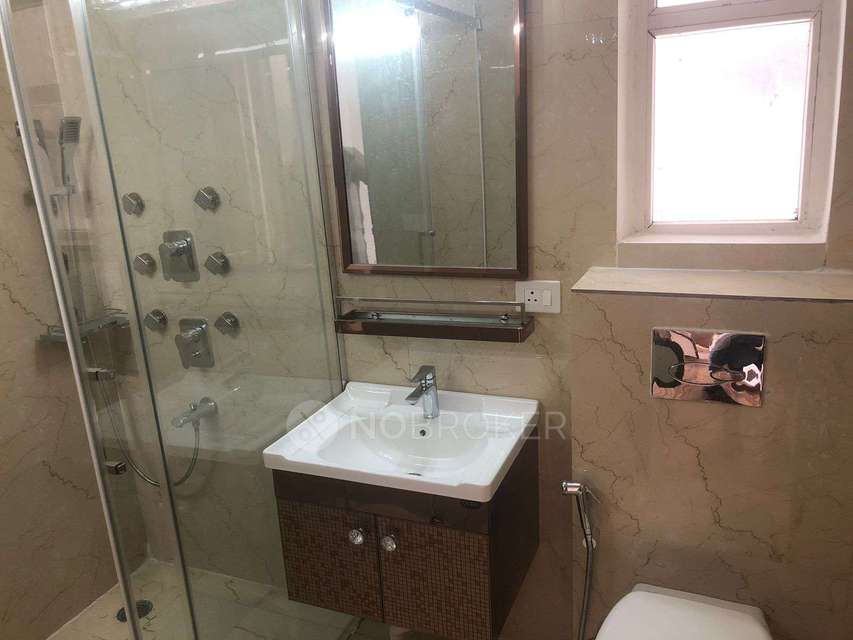 3 BHK Flat In The Vasundhara Grand For Sale  In Vasundhara