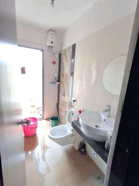 2 BHK Flat In Atlantis Society Panchpakhadi For Sale  In Atlantis Society Panchpakhadi