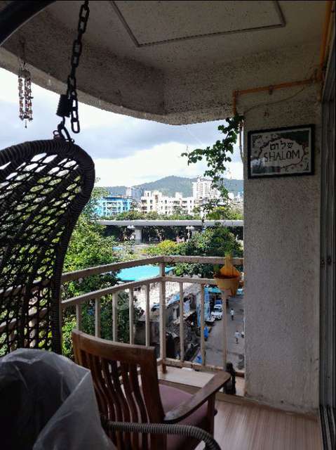 2 BHK Flat In Atlantis Society Panchpakhadi For Sale  In Atlantis Society Panchpakhadi