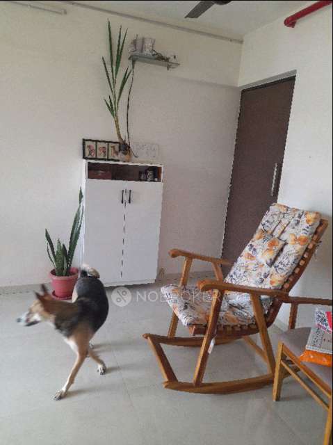 2 BHK Flat In Atlantis Society Panchpakhadi For Sale  In Atlantis Society Panchpakhadi