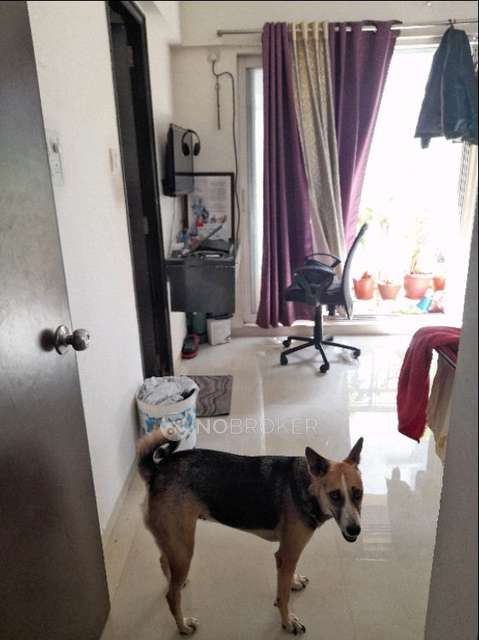 2 BHK Flat In Atlantis Society Panchpakhadi For Sale  In Atlantis Society Panchpakhadi