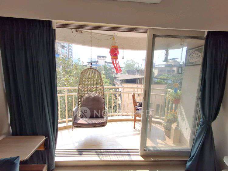 2 BHK Flat In Atlantis Society Panchpakhadi For Sale  In Atlantis Society Panchpakhadi