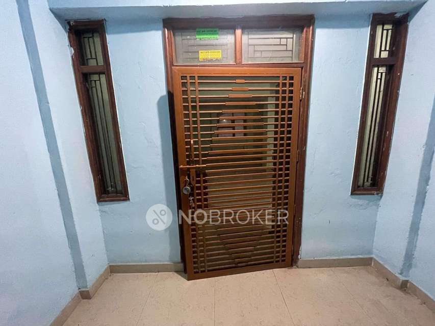 3 BHK Flat In Dda Rohini Heights For Sale  In Rohini