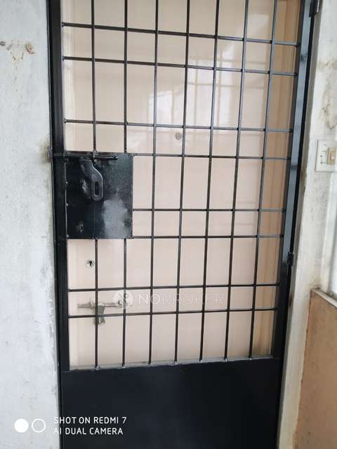 2 BHK Flat In Ramaraju Nilaya For Sale  In Malleshwaram