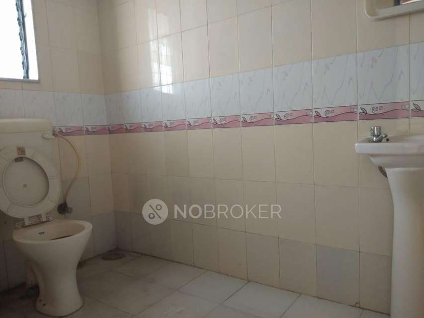 1 BHK Flat In Summit Apartment For Sale  In Goregaon East