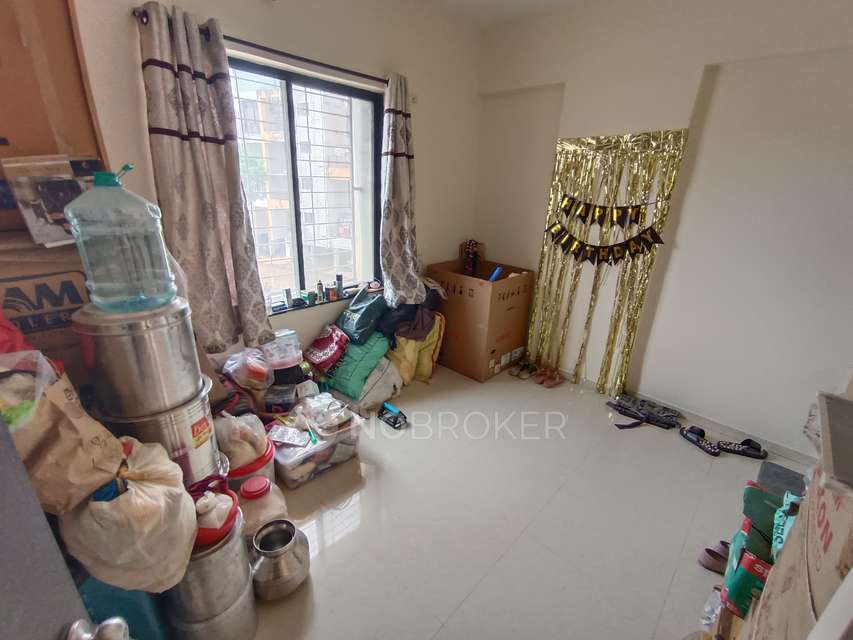 2 BHK Flat In Polite Paradise For Sale  In Dhanori