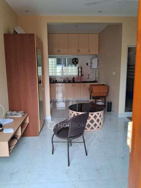 1 RK Flat In Stand Alone  for Rent  In Hebbal