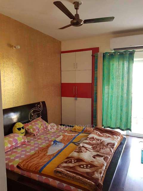 2 BHK Flat In Galaxy North Avenue Ll For Sale  In Gaur City 2