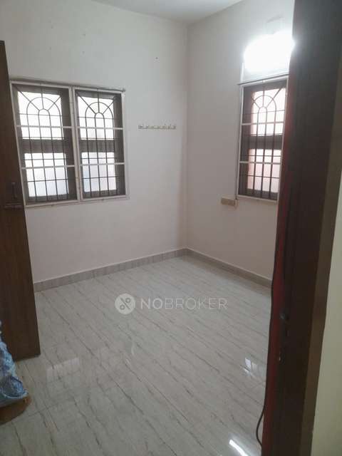 4 BHK Flat In Aishwarya Apartments For Sale  In West Mambalam