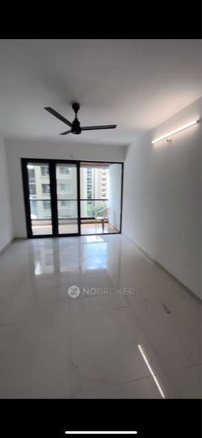 3 BHK Flat In Majestique Signature Towers for Rent  In Majestique Signature Tower