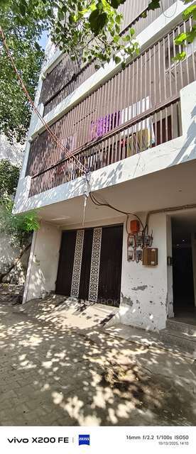 1 BHK Flat In Kamalesh House  for Rent  In Mahipalpur