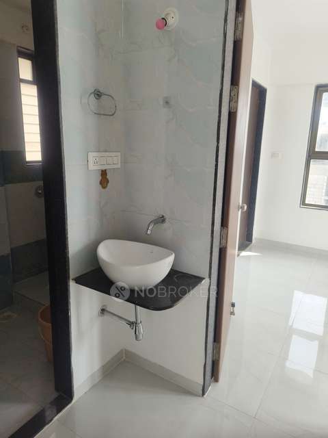 2 BHK Flat In Shankeshwae Gravity for Rent  In City Fc Pune City Sports Arena